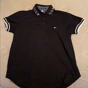 Tommy Hilfiger Black collard shirt (M)